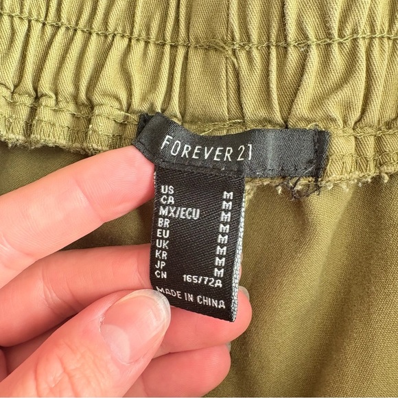 Forever 21 Cargo Pants Green Sz Medium - Picture 8 of 9